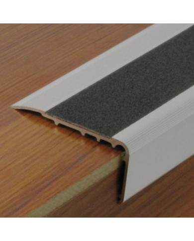 Nez de marche en aluminium avec bande antidérapante protectrice DINAC