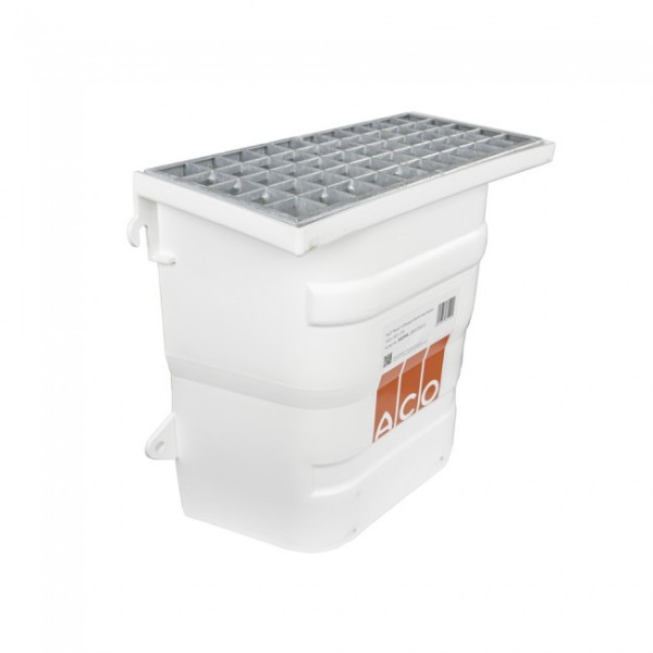 Courette d'aération avec grilles caillebotis ACO